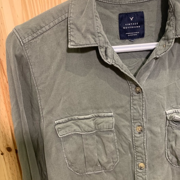 American Eagle Outfitters Shirt - Picture 2 of 5